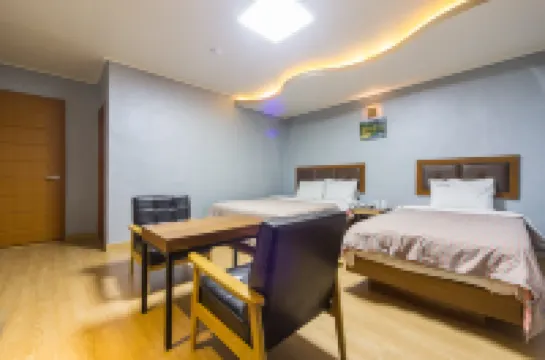 Jeongeup Elize Palace Hotels in Jeongeup