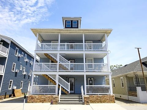 Garfield Beach House