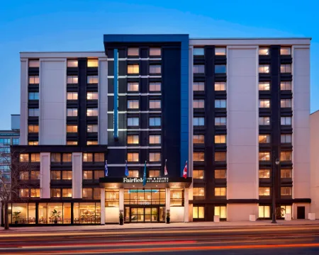 Fairfield by Marriott Montreal Downtown Hoteles en Montreal