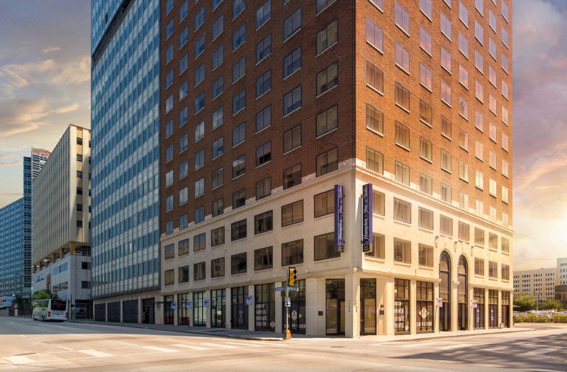 Hampton Inn & Suites Dallas / Downtown