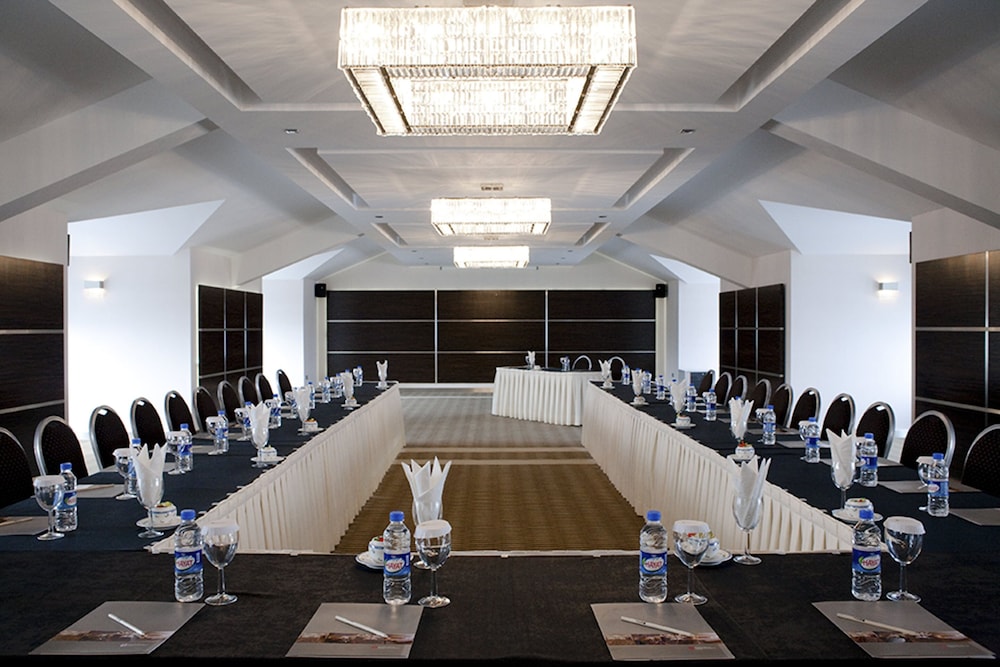 Bilkent Hotel & Conference Center Ankara (Bilkent Hotel and Conference Center)