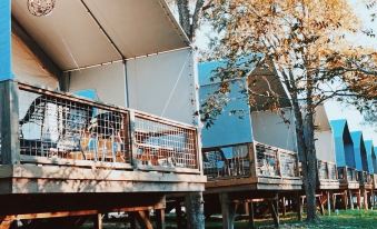 4 Son's Geronimo - Birdhouse Cabin