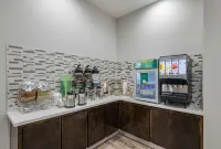 Quality Inn - breakfast