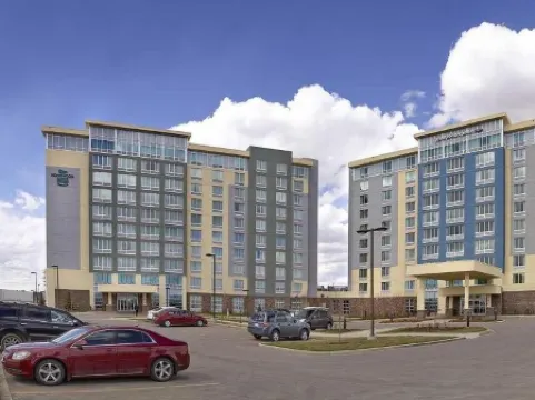 Homewood Suites by Hilton Calgary-Airport