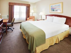 Holiday Inn Express West Sacramento - Capitol Area