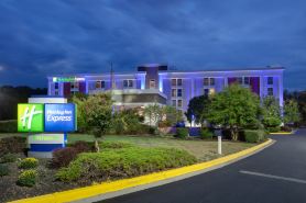 Holiday Inn Express WASHINGTON DC EAST-ANDREWS AFB by IHG