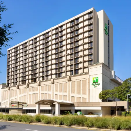 Holiday Inn NATIONAL AIRPORT/CRYSTAL CITY by IHG Отели в г. Арлингтон