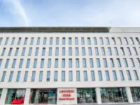 Leonardo Hotel Munich City South Hotels in der Nähe von U-Bahnhof Obersendling