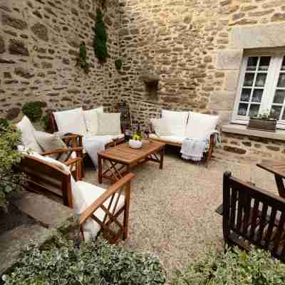 Hôtel de la Porte Saint-Malo Hotel Exterior