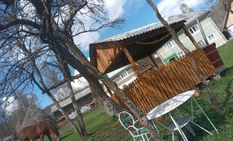 Room in Guest Room - Sejour Retreat for Family in Paradise