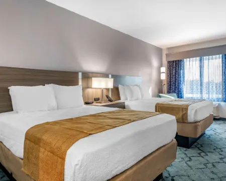 Best Western Plus Lakeland Hotels in Lakeland