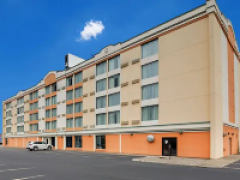 Finger Lakes Inn & Suites Hotels in Bath