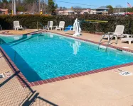 Comfort Inn & Suites - Pools