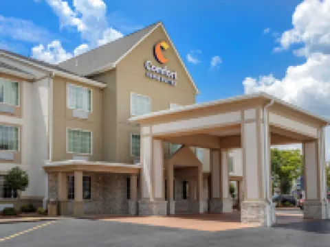 小石城北部肯尼迪大道舒適套房酒店 北小石城酒店