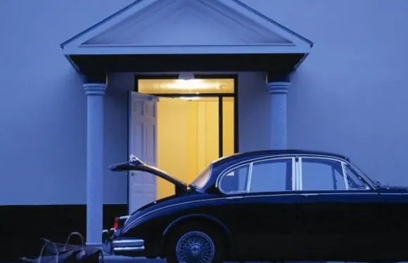 吉利勒傑巴德酒店