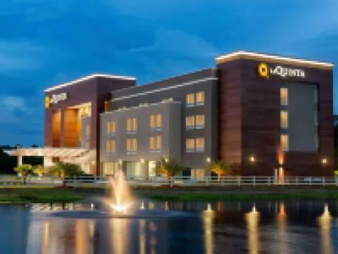 La Quinta Inn & Suites by Wyndham Brunswick/Golden Isles Hoteles en Brunswick