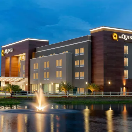 La Quinta Inn & Suites by Wyndham Brunswick/Golden Isles