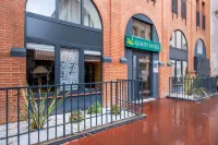 퀄리티 호텔 툴루즈 센터 IUT Informatique 주변 호텔