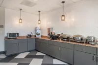 Best Western Plus McKinney Inn  Suites - Breakfast