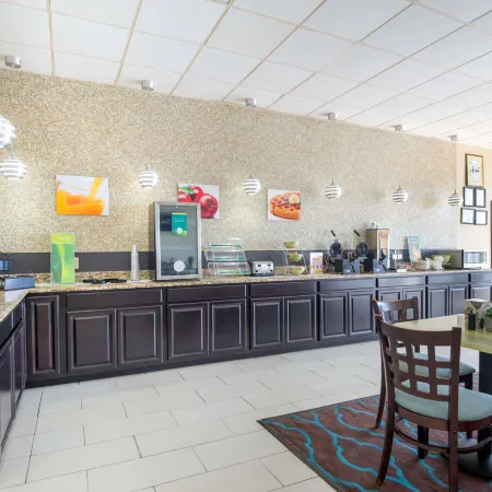 Quality Inn