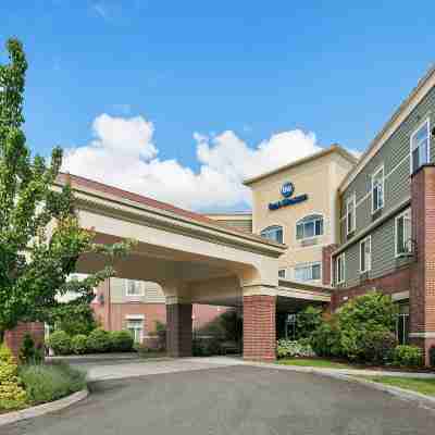 Best Western Liberty Inn DuPont Hotel Exterior