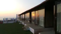 Avisa Nila Beach Resort Hotels in Devbag
