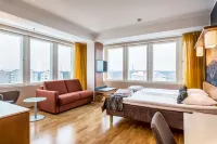 斯堪迪克梅拉赫蒂酒店 鄰近赫爾辛基奧林匹克體育場的酒店