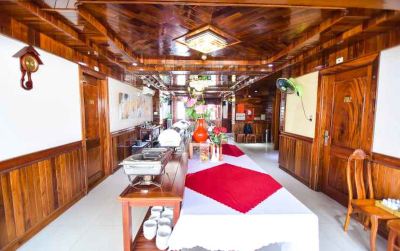 Corridor San San Hotel Photo