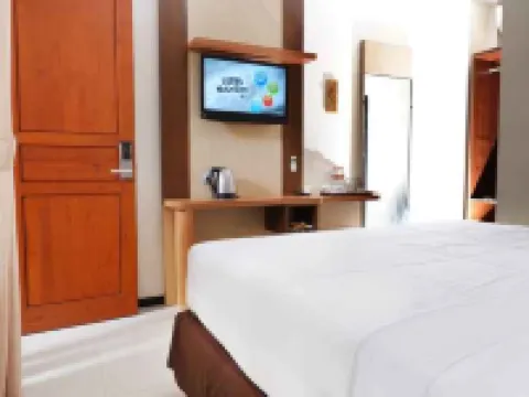 Hotel Wisma Djaja Syariah Hotels in Bojonegoro Regency