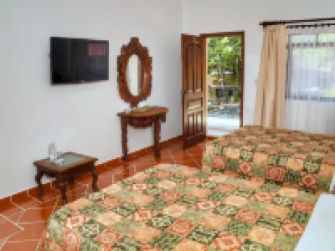 Hotel Spa Posada Tlaltenango โรงแรมในเกวร์นาวากา