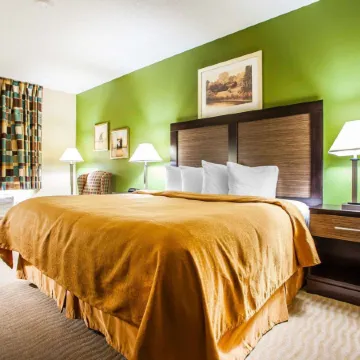 Quality Inn & Suites Отели в г. Шампейн