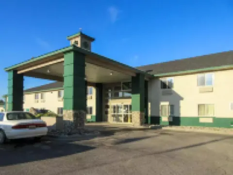 Quality Inn Hotels in Clare