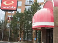 Econo Lodge Metro Hotels in Falls Church