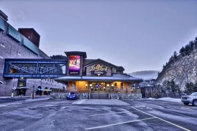 Lady Luck Casino Black Hawk Hotels near Sasquatch Casino