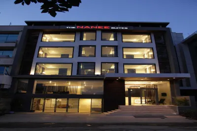 The Nanee Suites Hotels in Jasola