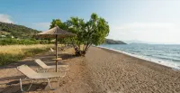 Delfinia Hotel & Bungalows - Strand