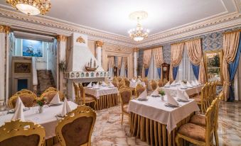 Petrovsky Prichal Hotel & Spa