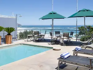 Sea Castle Hotel Camps Bay