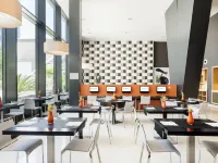 Ilunion Aqua 3 Hotels near Fallas Museum
