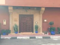 Riad l'Escale de Marrakech Hotels near pépinière La TABIAAA