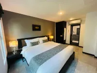 IL Mare Resort Hotels in Pran Buri