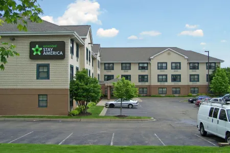 Extended Stay America Suites - Minneapolis - Maple Grove Отели в г. Мейпл-Гров