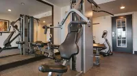 Spark by Hilton Denver International Airport - Spor Salonu