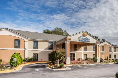 Comfort Inn & Suites