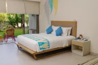 Costa Pacifica Resort Hotels in Baler