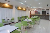 Auychai Grand Hotel Hotels in Lang Suan District