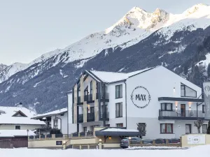 Max Mountain Apartments