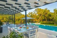 Almyra Villas Hotels in Agia Pelagia Chlomou