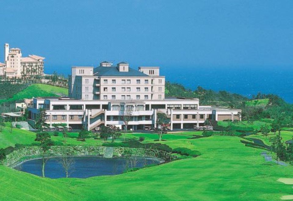 Grand XIV Naruto the Lodge - Housity