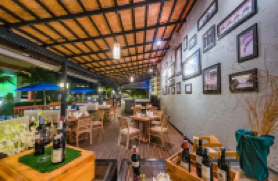 卡塔海風度假酒店